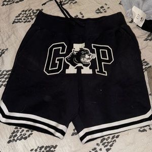 Gap Jogger Shorts